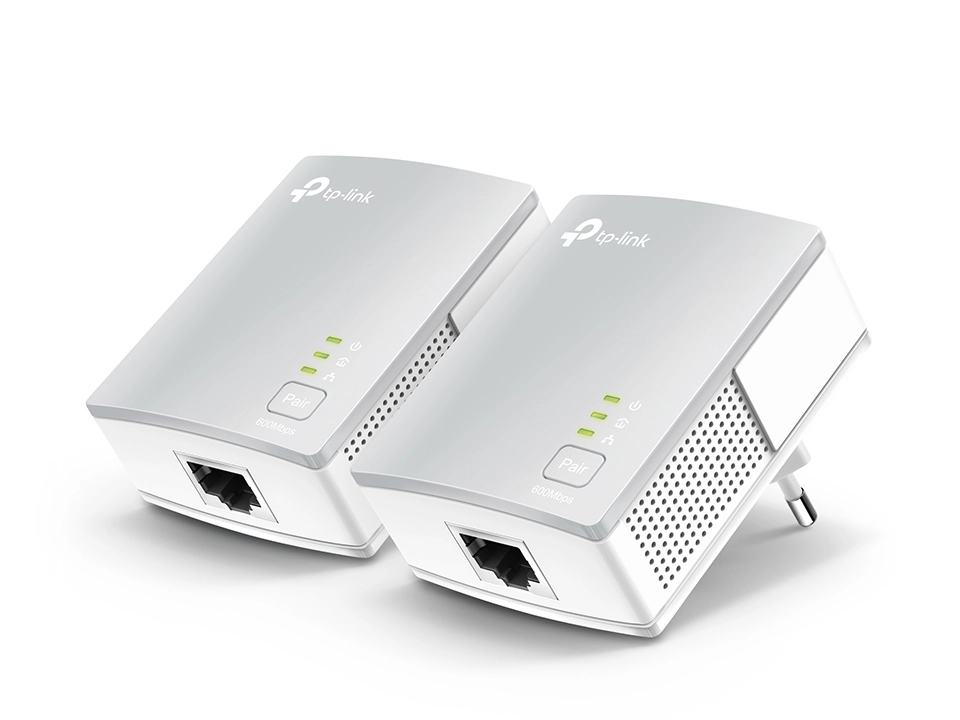 Сетевой адаптер Powerline Tp-Link TL-PA4010KIT(EU) <AV600 Nano Starter Kit, до 500Mbps, HomePlug AV,